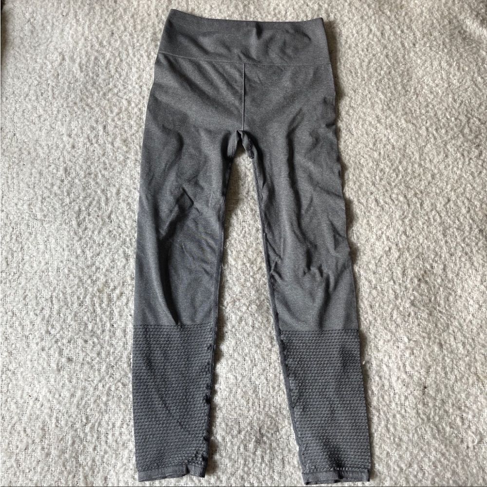 ‎Fabletics small grey leggings
